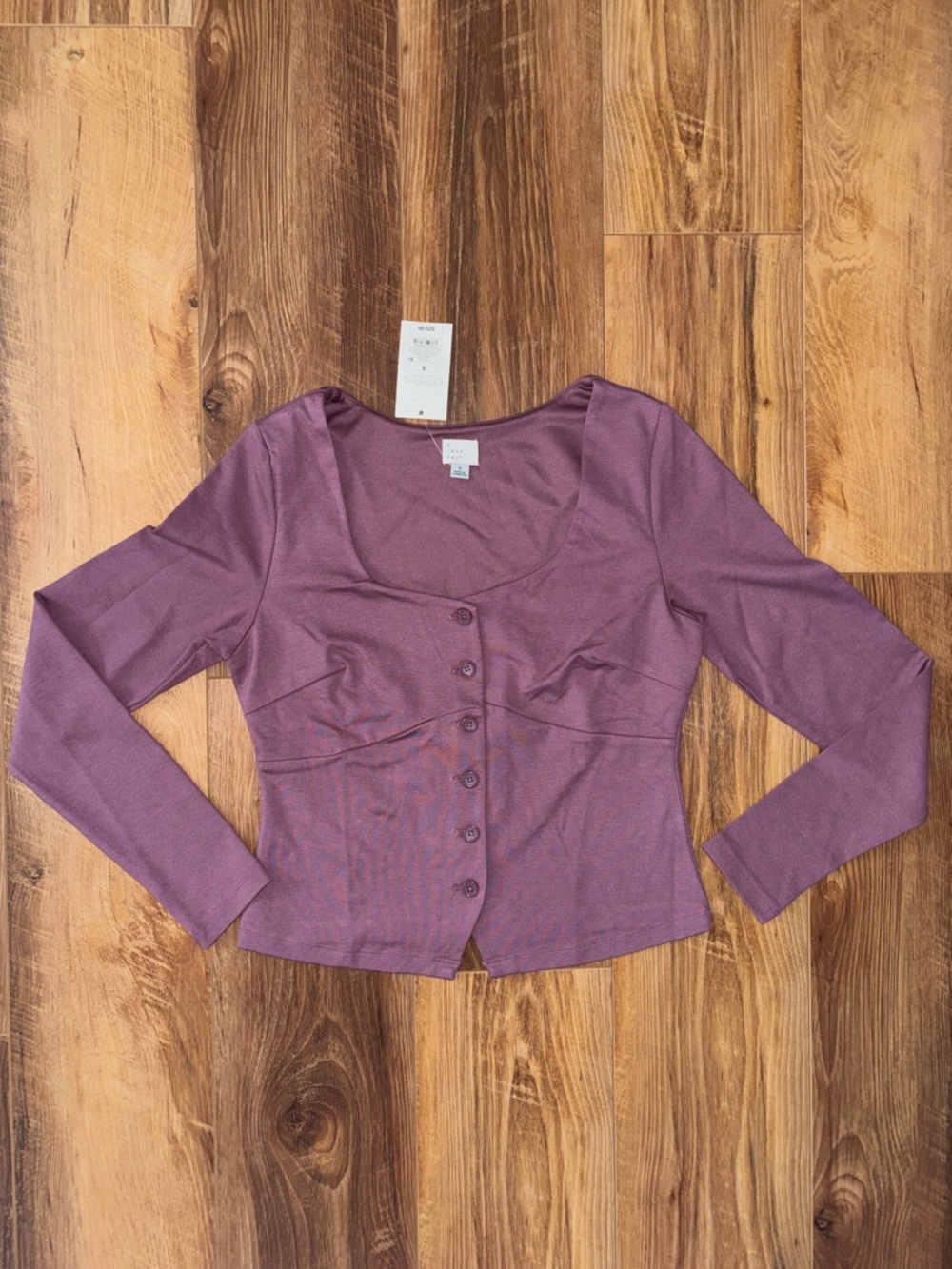 5/$25🌼 a new day Plum Ponte Long-sleeve Scoop-Neck Button Front Top size small